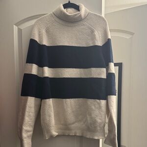 Banana Republic Men's Turtleneck Sweater - Cream and Black